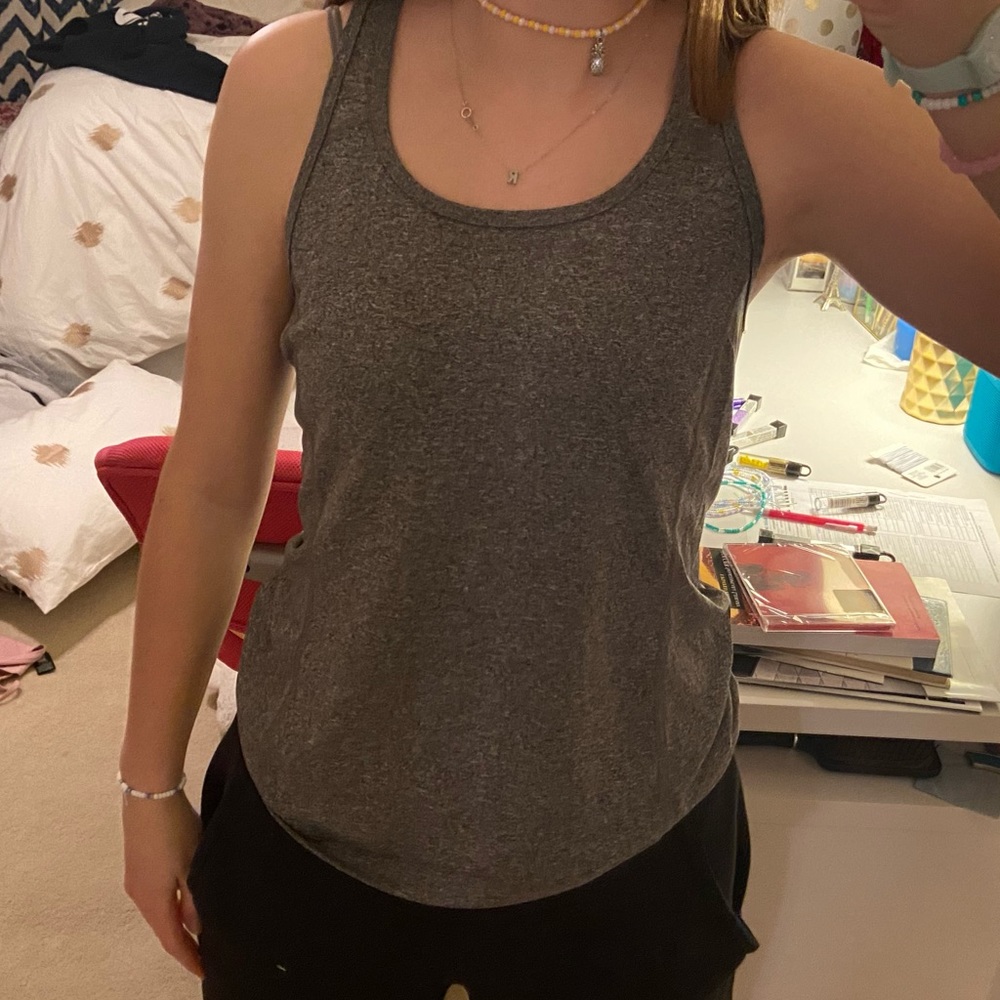 athletic top